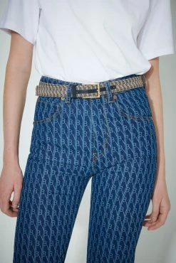 Victoria Beckham | Julia Jean - VB Monogram -ZIMMERMANN Sales Store 005 16 VICTORIA BECKHAM JULIA JEAN VB MONOGRAM 1422DJE003901A 0714005 2700 4050 LR 2200x 6fdcae14 7a7f 4d97 b016 a626506a80ec scaled