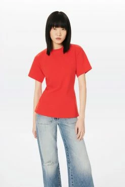 Victoria Beckham | Twist Back T-Shirt - Red 8 Victoria Beckham | Twist Back T-Shirt - Red -ZIMMERMANN Sales Store 092 59 VICTORIA BECKHAM TWIST BACK T SHIRT IN RED 1222JTS003539A 3156 2700 4050 LR 2600x 13832113 276c 4aea 8733 9f67093082c6 scaled