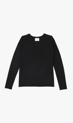 Juliette Hogan | V-Neck Long Sleeve T - Black