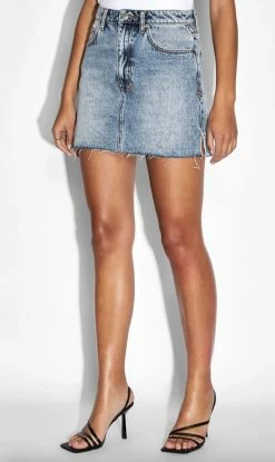 Ksubi | Model Mini - Haven Splits -ZIMMERMANN Sales Store 800x1345px 2022 11 04T144503.633