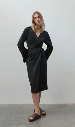 ST AGNI St. Agni | Wrap Dress - Black