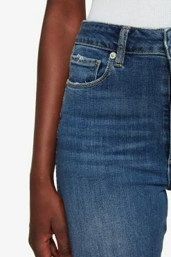 Anine Bing | Jagger Jean - Abyss 10 Anine Bing | Jagger Jean - Abyss -ZIMMERMANN Sales Store ANINE BING JAGGER JEAN ABYSS A 06 0001 445 078 FINAL 985x 827658d9 3f1f 4674 a169 002a8f446dbe
