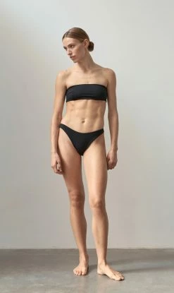 Ziah | Classic Bottom - Black