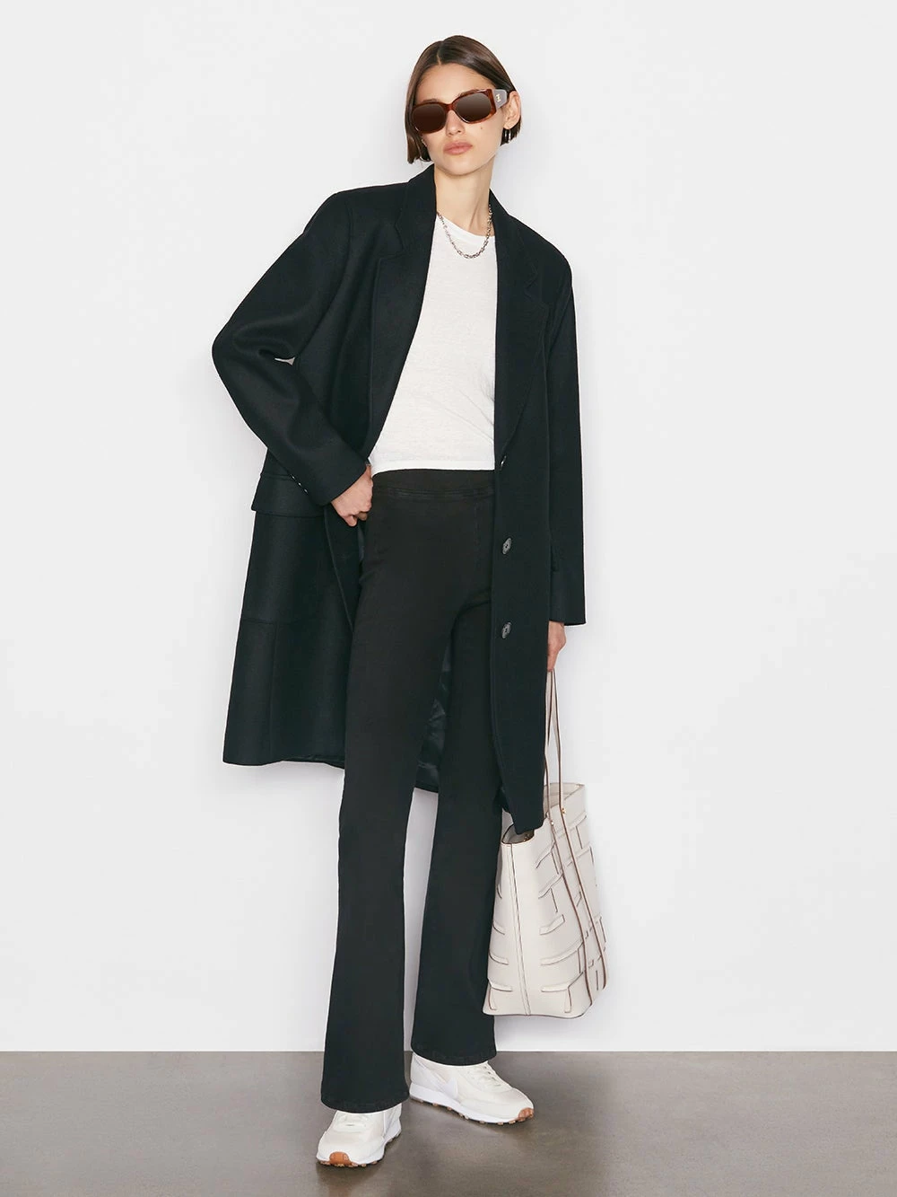 Frame Denim | The Jetset Flare - Sheen Noir - Image 2