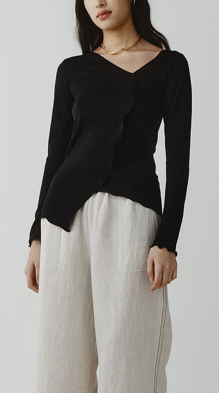 Marle | Sara Top - Black 1 Marle | Sara Top - Black