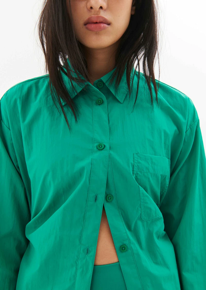 P.E Nation | Interval Shirt - Golf Green 8 P.E Nation | Interval Shirt - Golf Green - Image 8