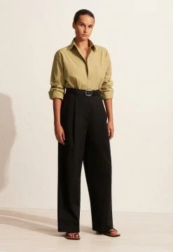 Matteau | Relaxed Shirt - Cardamom -ZIMMERMANN Sales Store S32 Relaxed Shirt Summer Chino Cardamon 22251 Matteau D3 1812