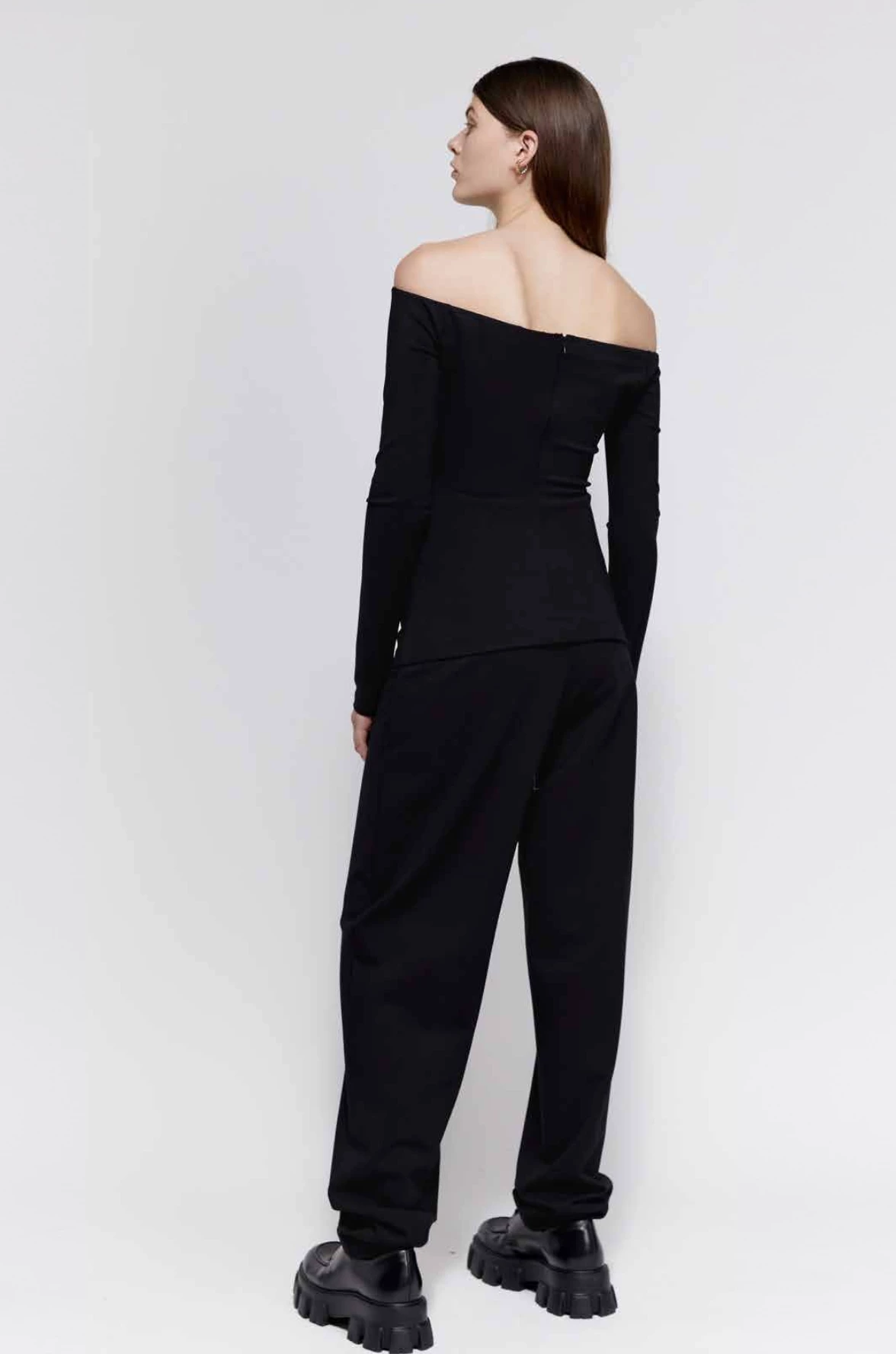 Harris Tapper | Beryl Top - Black - Image 3