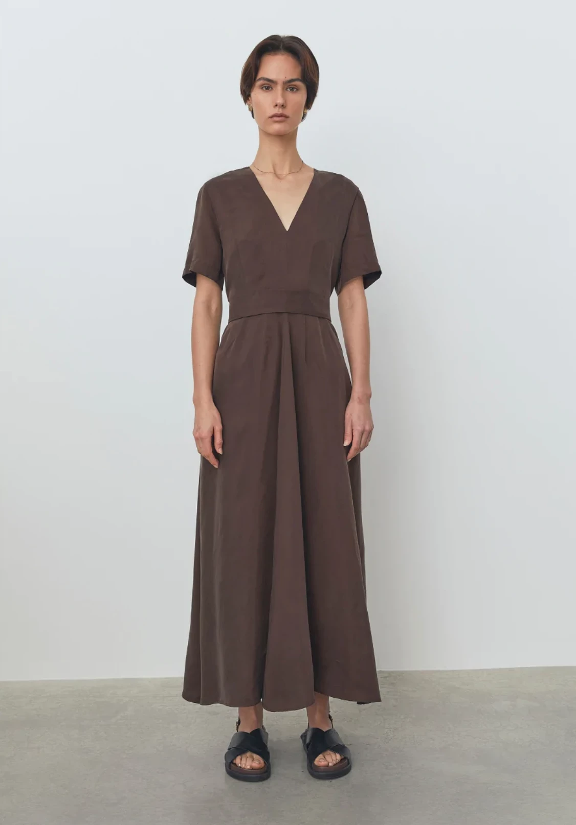 Viktoria & Woods | Yielding Dress - Cacao 3 Viktoria & Woods | Yielding Dress - Cacao - Image 3