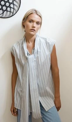 Mahsa | Short Bow Blouse - My Man Stripe