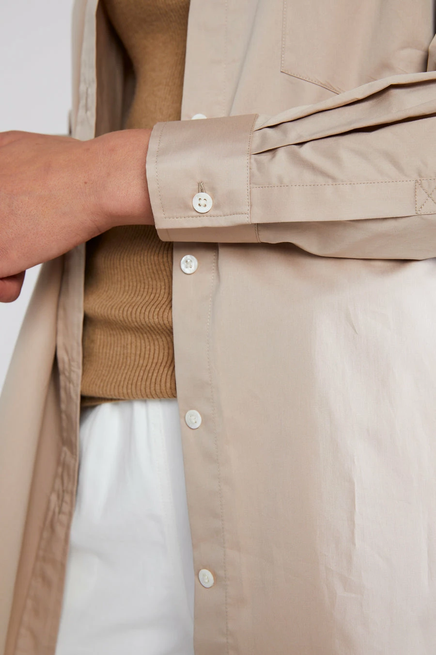 Laing | Oversized Cotton Shirt - Washed Sand - Image 3