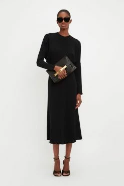 Victoria Beckham | Dolmain Midi Dress - Black -ZIMMERMANN Sales Store UntitledSession5505 b 2200x a3c3e51f 8134 44eb b0ee 498587bd369b scaled