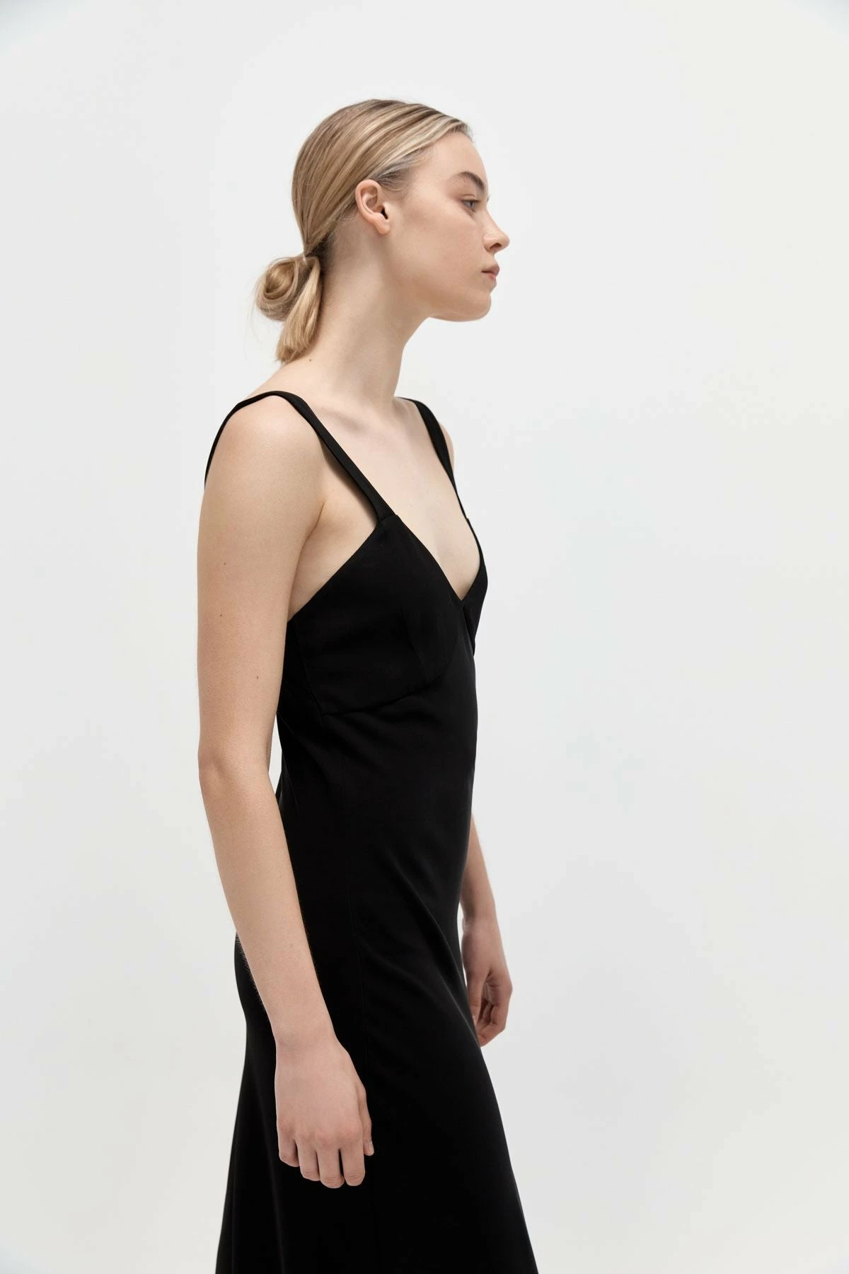 ST AGNI ST. AGNI | Ring Detail Maxi Dress - Black - Image 4