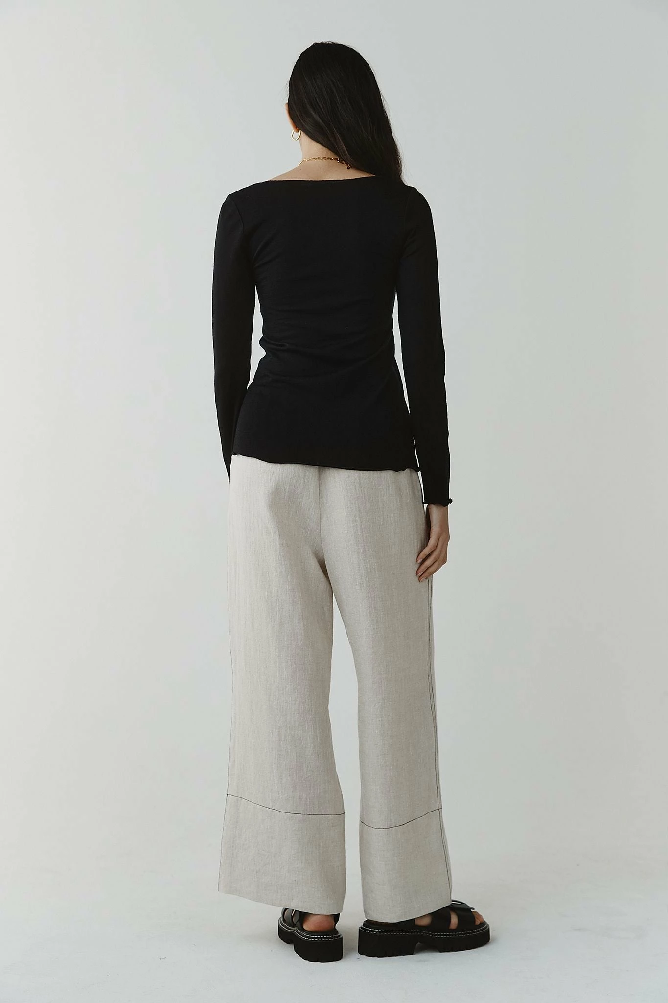 Marle | Sara Top - Black 4 Marle | Sara Top - Black - Image 4
