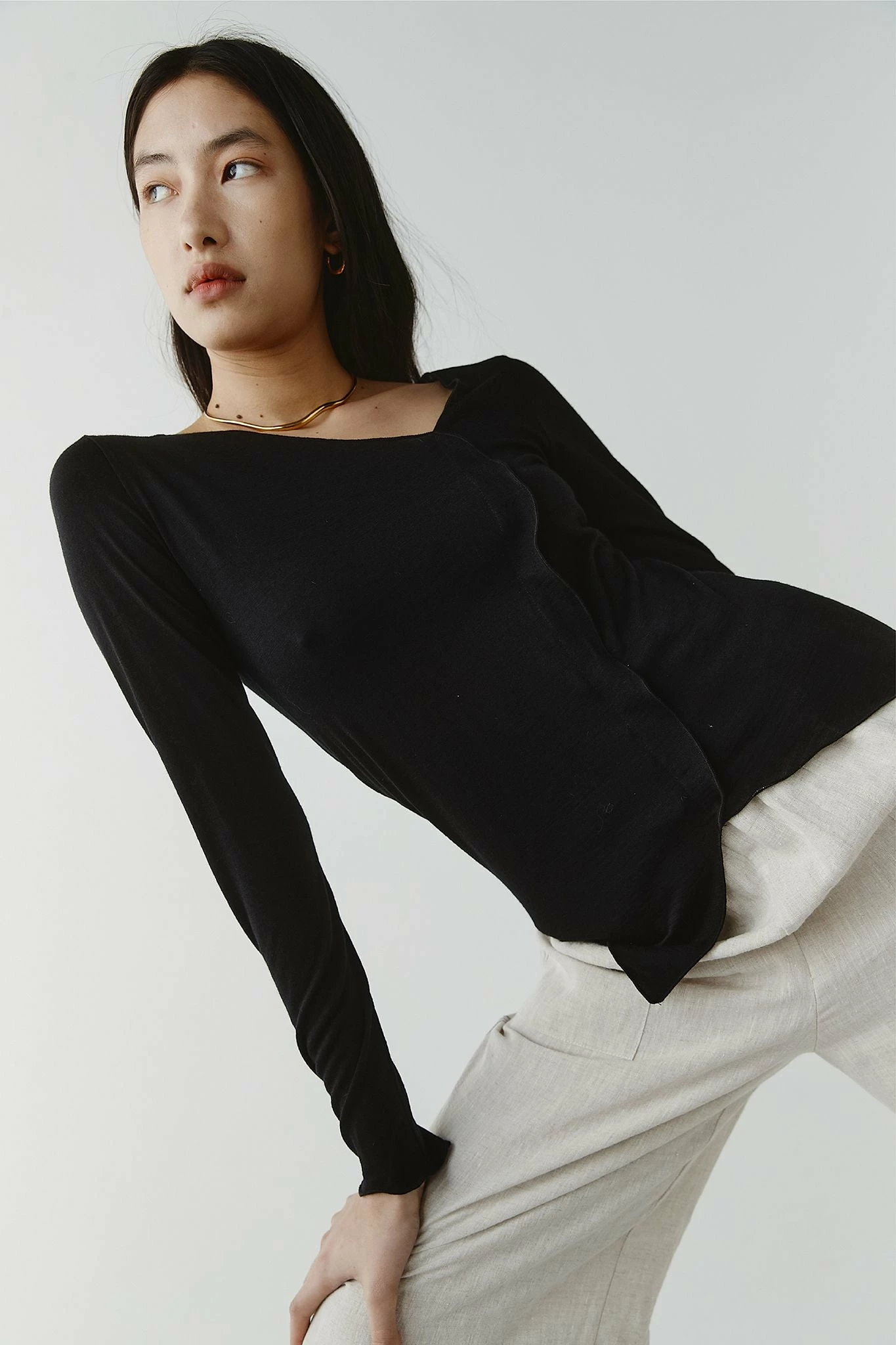 Marle | Sara Top - Black 5 Marle | Sara Top - Black - Image 5