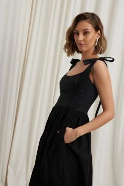 Caitlin Crisp | Meadow Dress - Black 11 Caitlin Crisp | Meadow Dress - Black -ZIMMERMANN Sales Store p d6f62052 6f8e 43fe b9d2 c078dc53112c
